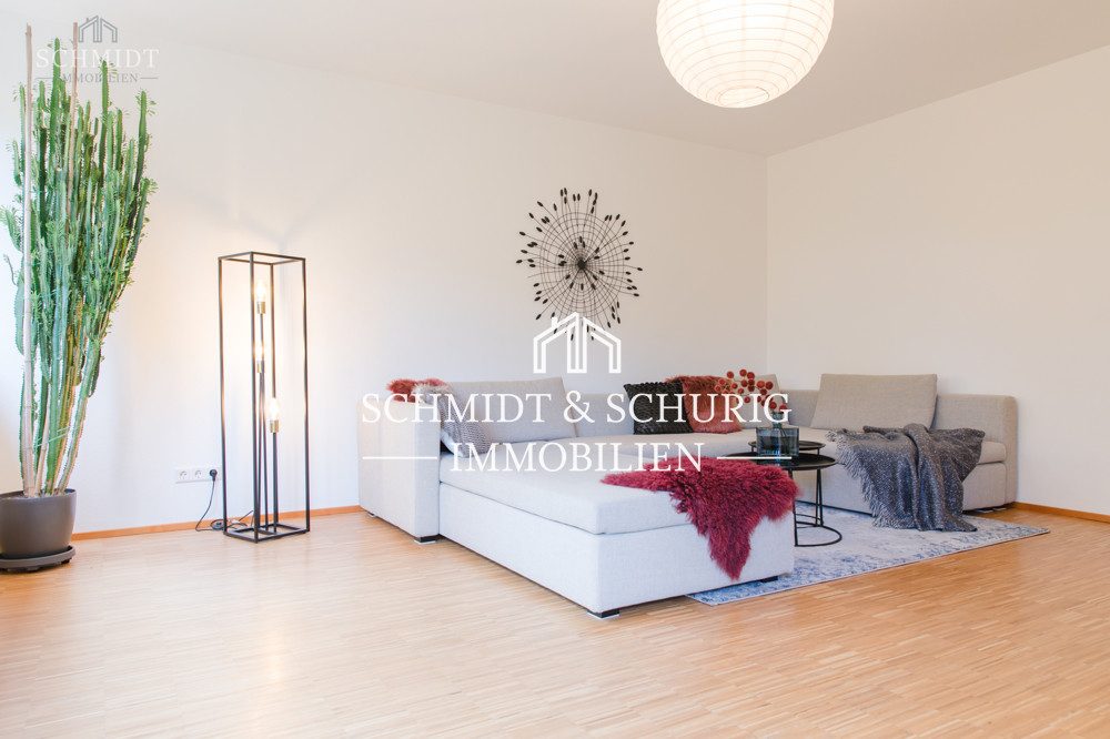 Immobilienangebot - Karlsruhe / Waldstadt - Alle - Attraktive Etagenwohnung im Grünen! Karlsruhe-Waldstadt