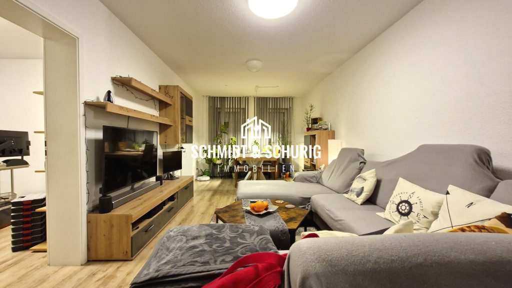 Immobilienangebot - Ubstadt-Weiher / Weiher - Alle - Gepflegte Etagenwohnung mit Keller und 2 Stellplätzen zur Miete.