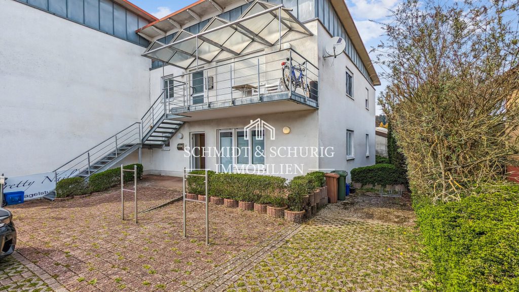 Immobilienangebot - Wiesenbach - Alle - KAPITALANLEGR AUFGEPASST! Erdgeschosswohnung mit 2 Stellplätzen.
