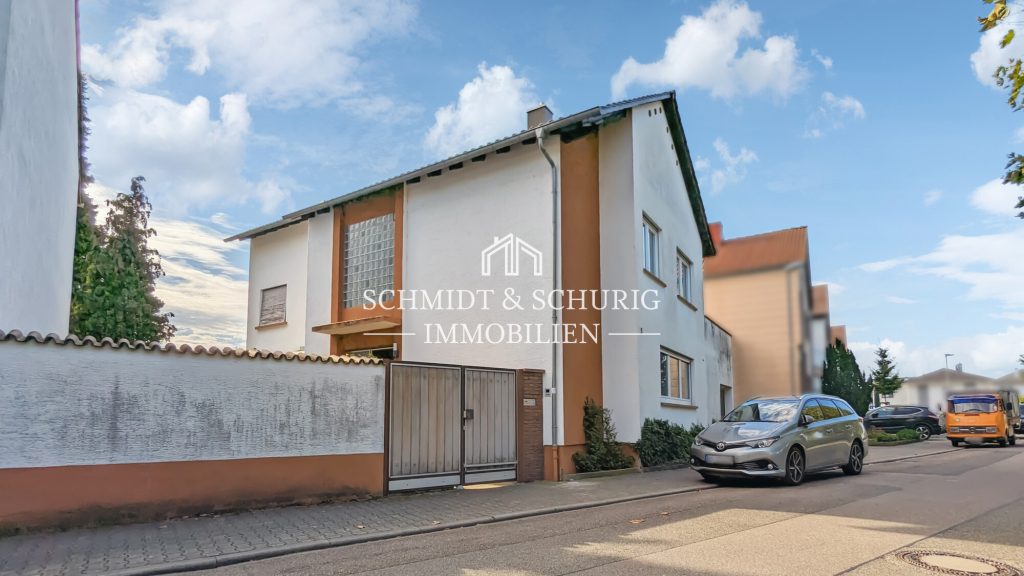 Immobilienangebot - Waghäusel / Wiesental - Alle - Einfamilienhaus mit Gestaltungsfreiheit in Ruhiger Lage von Waghäusel