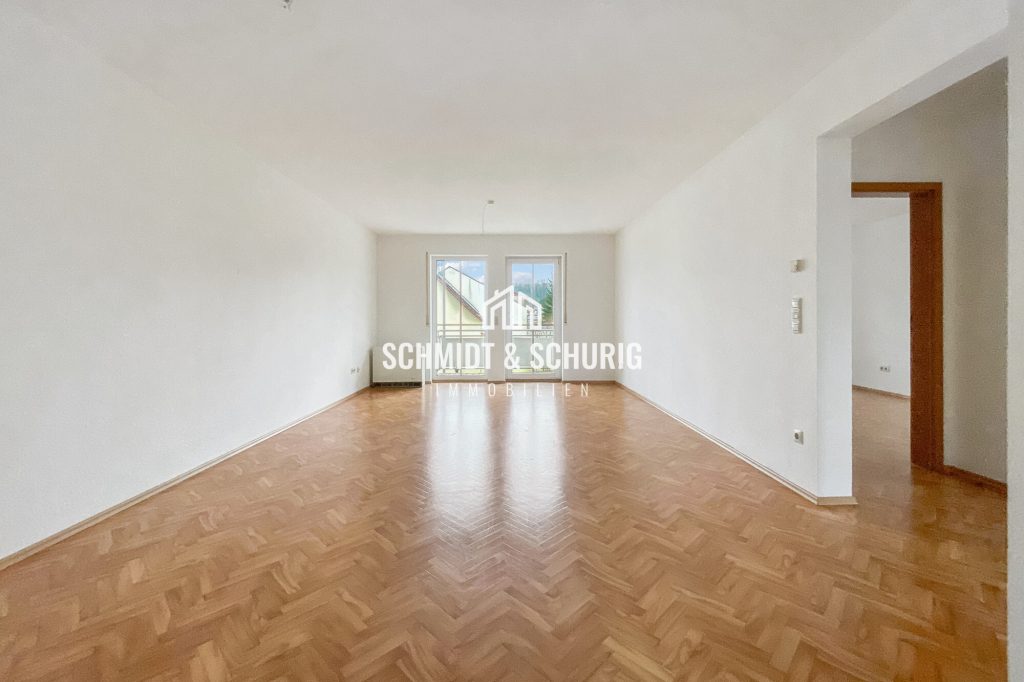Immobilienangebot - Ubstadt-Weiher / Zeutern - Alle - Etagenwohnung mit Balkon zu vermieten!