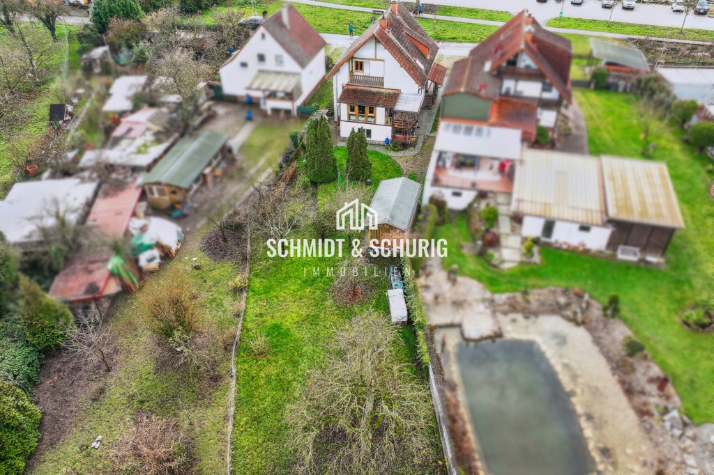 Immobilienangebot - Philippsburg - Alle - Geräumiges Einfamilienhaus mit offener Küche und großem Garten in Philippsburg.