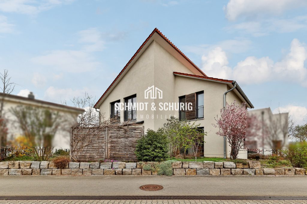Immobilienangebot - Walldorf - Alle - Modernes und energieeffizientes Einfamilienhaus in Walldorf.