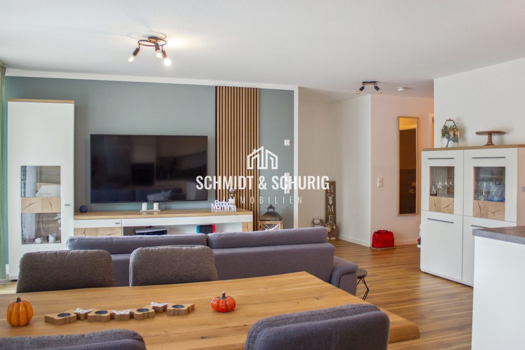 Immobilienangebot - Waghäusel - Alle - Erstklassige Etagenwohnung mit vielen besonderen Vorzügen.
