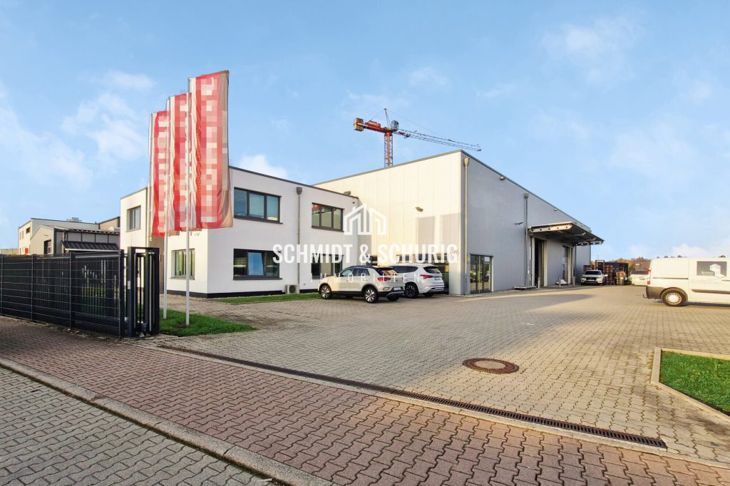 Immobilienangebot - Forst - Alle - Lagerhalle mit Bürogebäude in direkter Autobahnnähe.