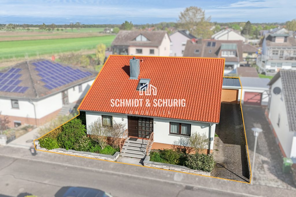Immobilienangebot - Graben-Neudorf - Alle - Großzügiges Einfamilienhaus mit Garage und viel Potenzial in idyllischer Lage