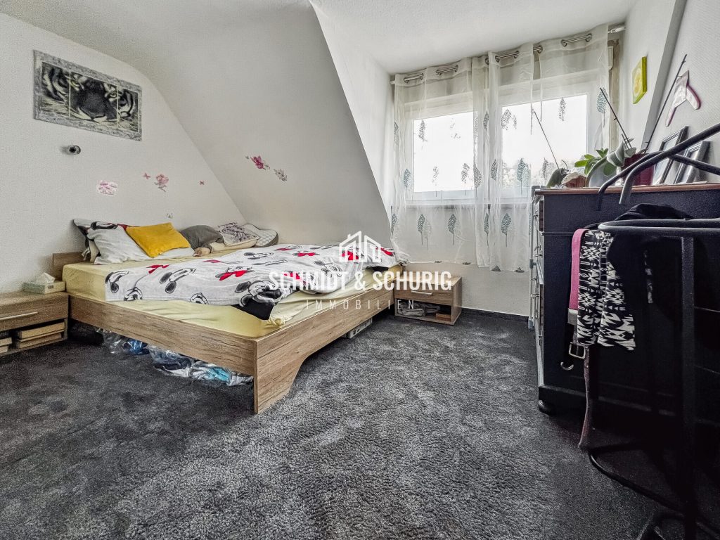 Immobilienangebot - Kürnbach - Alle - Einfamilienhaus mit Potenzial – mit Balkon und Keller in ruhiger Lage