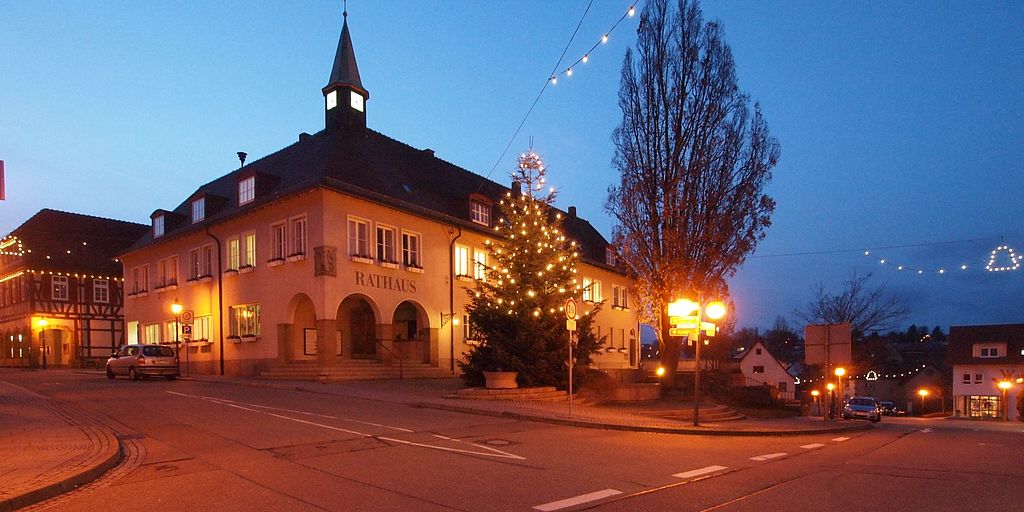 Knittlingen Rathaus | Immobilienmakler Knittlingen - Schmidt & Schurig Immobilien