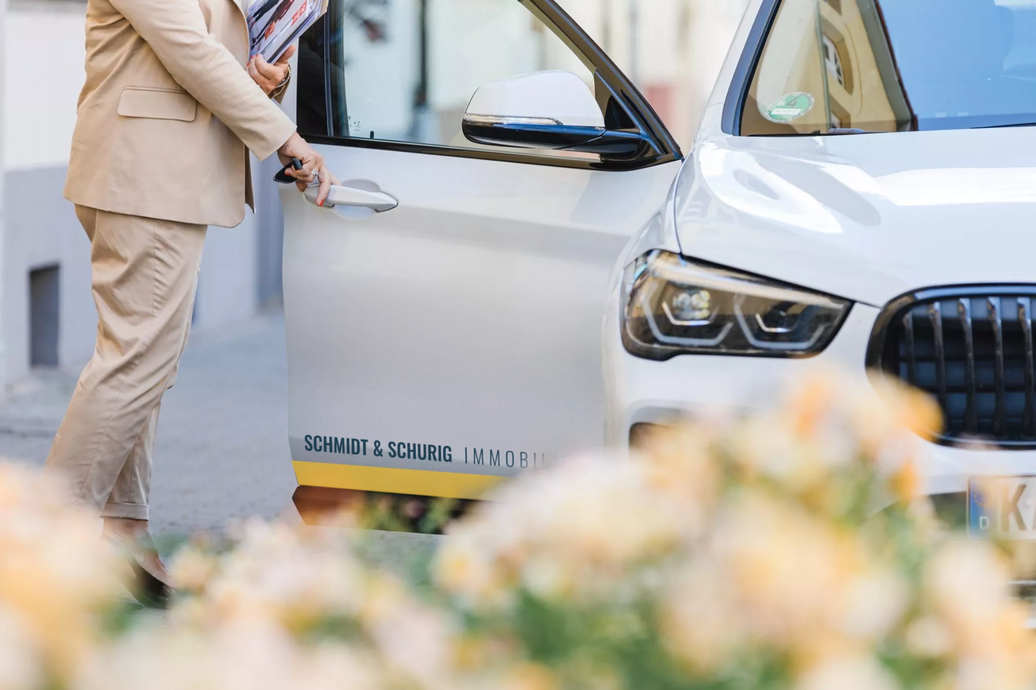 Ein Fotot des Dienstwagens von Schmidt und Schurig Immobilien