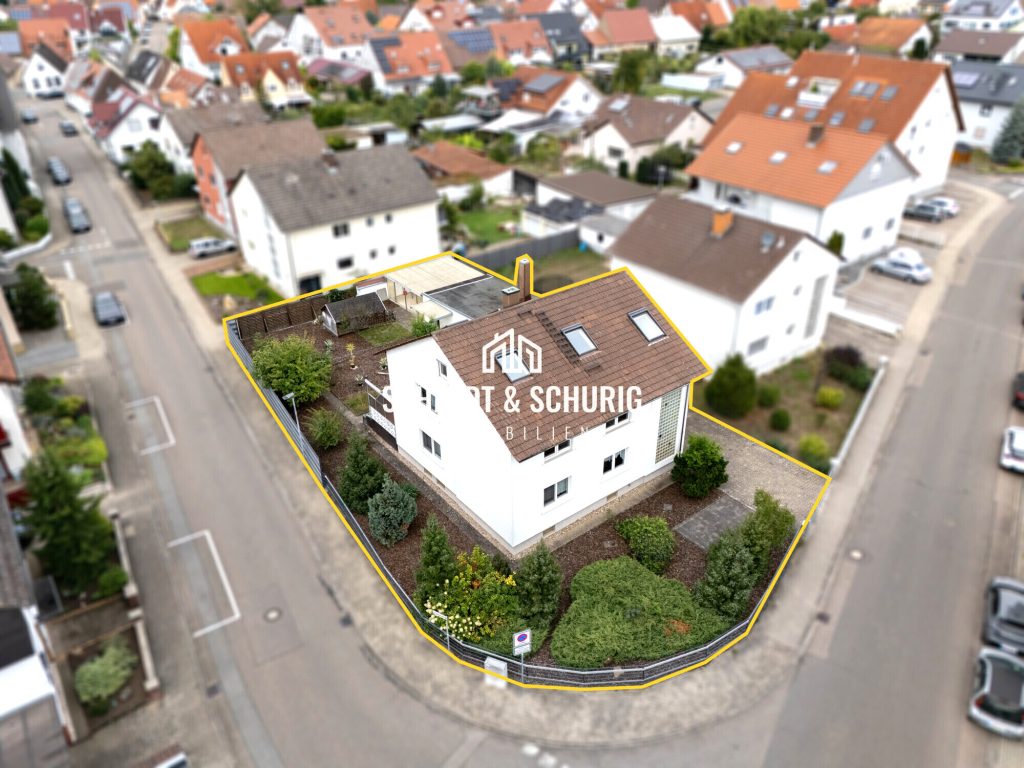 Immobilienangebot - Waghäusel / Wiesental - Alle - Großzügiges 2-3 Familienhaus mit Ausbaupotenzial in Waghäusel-Wiesental