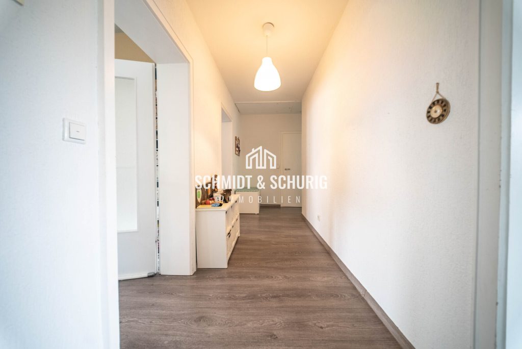 Immobilienangebot - Bruchsal / Heidelsheim - Alle - Wohn- und Geschäftshaus mit großem Grundstück und Garage