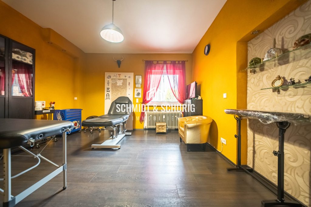 Immobilienangebot - Bruchsal / Heidelsheim - Alle - Wohn- und Geschäftshaus mit großem Grundstück und Garage