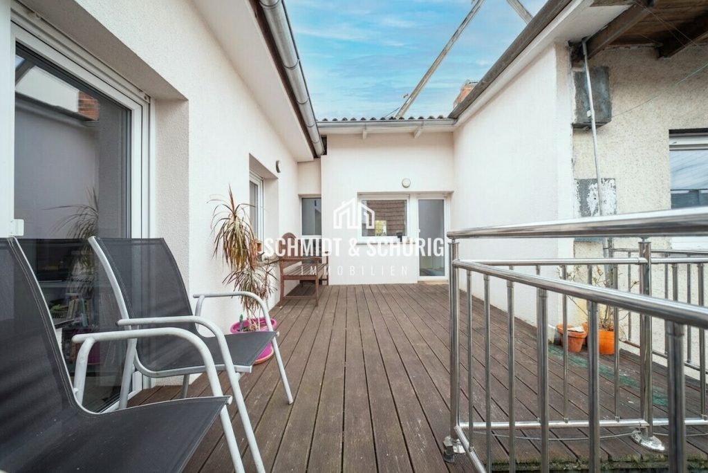 Immobilienangebot - Bruchsal / Heidelsheim - Alle - Wohn- und Geschäftshaus mit großem Grundstück und Garage