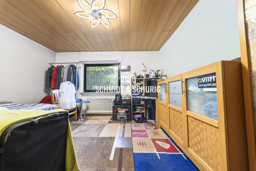 Immobilienangebot - Bretten - Alle - Solides Einfamilienhaus mit Einliegerwohnung und großem Garten