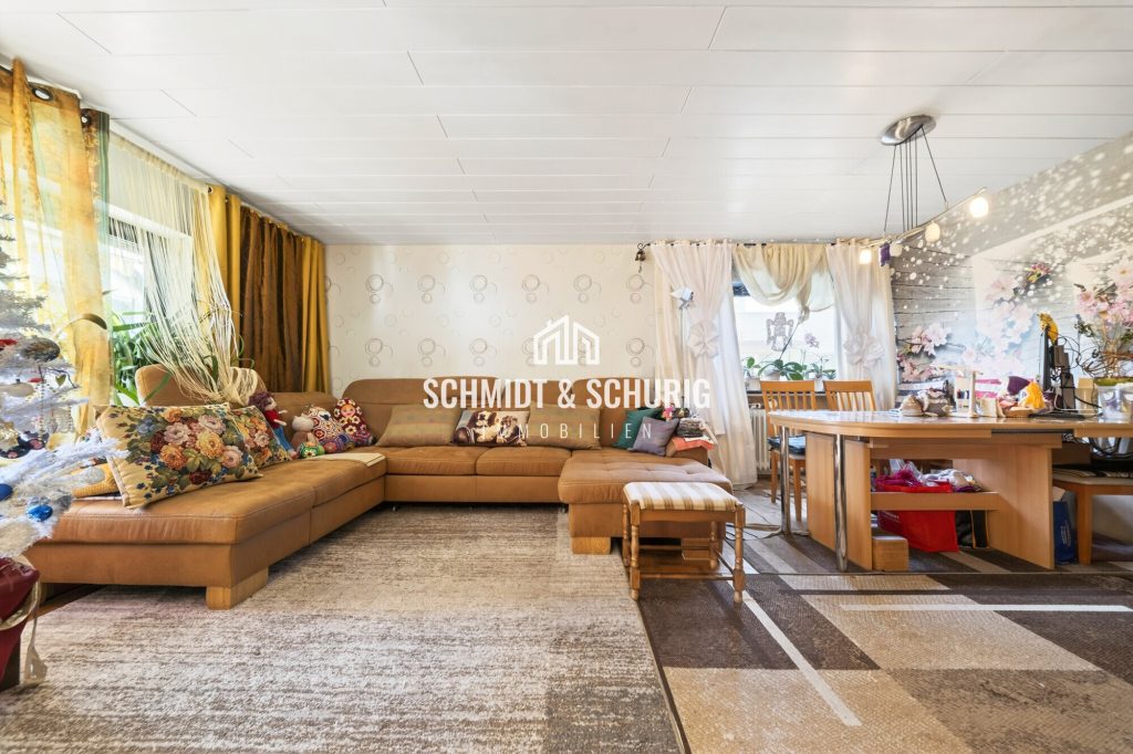 Immobilienangebot - Bretten - Alle - Solides Einfamilienhaus mit Einliegerwohnung und großem Garten