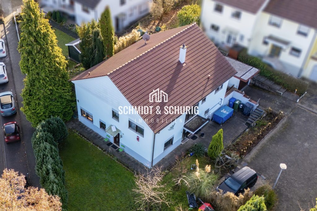 Immobilienangebot - Bretten - Alle - Solides Einfamilienhaus mit Einliegerwohnung und großem Garten
