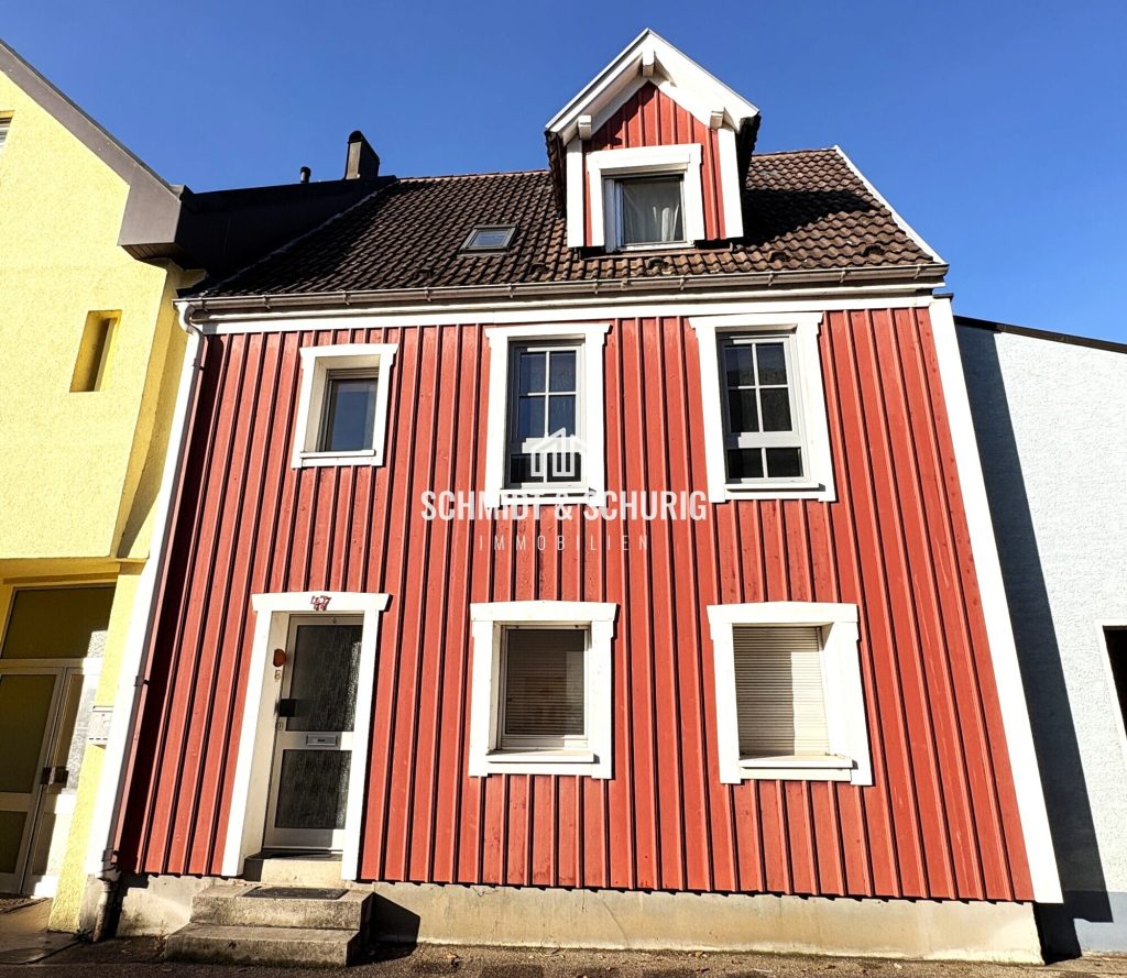 Schmidt & Schurig Immobilien Immobilienangebot - Niefern-Öschelbronn - Alle - Entdecken Sie Ihr neues Zuhause: ein Einfamilienhaus zur Miete in Niefern-Öschelbronn.