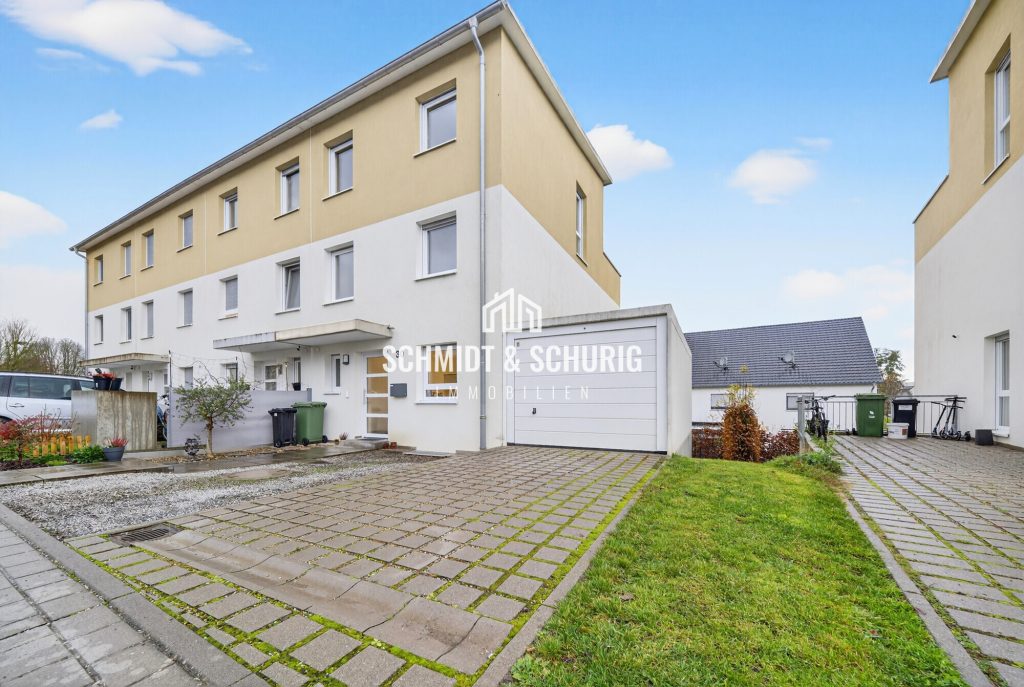 Immobilienangebot - Gondelsheim - Alle - Modernes Reihenendhaus mit Stil und Komfort in Gondelsheim