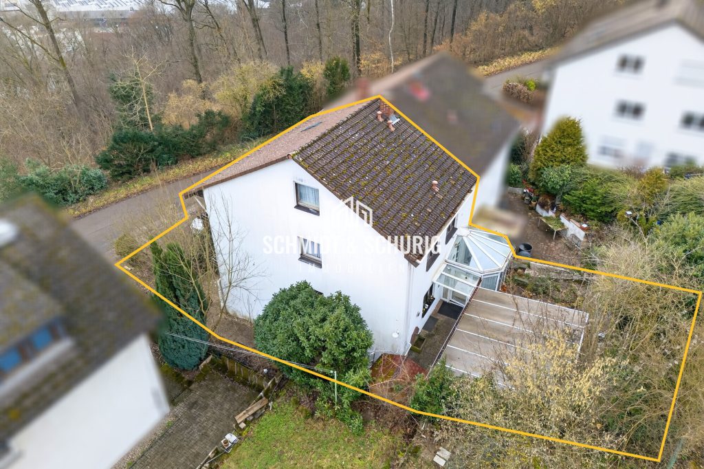 Immobilienangebot - Waldbronn - Alle - Großzügige Doppelhaushälfte mit viel Potenzial in Waldbronn