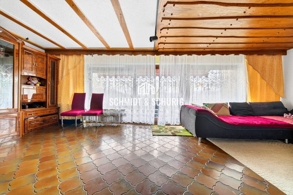 Immobilienangebot - Waldbronn - Alle - Großzügige Doppelhaushälfte mit viel Potenzial in Waldbronn