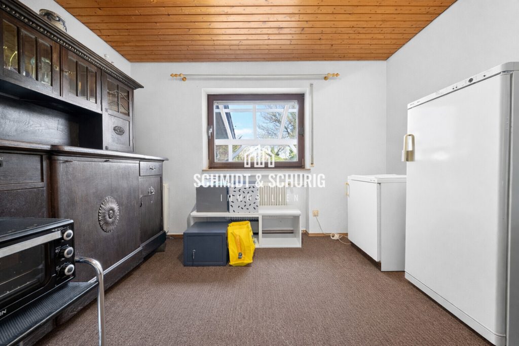 Immobilienangebot - Bretten - Alle - Einfamilienhaus in Bretten: Großes Grundstück, viel Potenzial