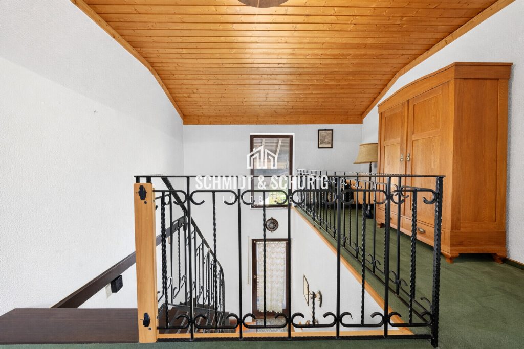 Immobilienangebot - Bretten - Alle - Einfamilienhaus in Bretten: Großes Grundstück, viel Potenzial