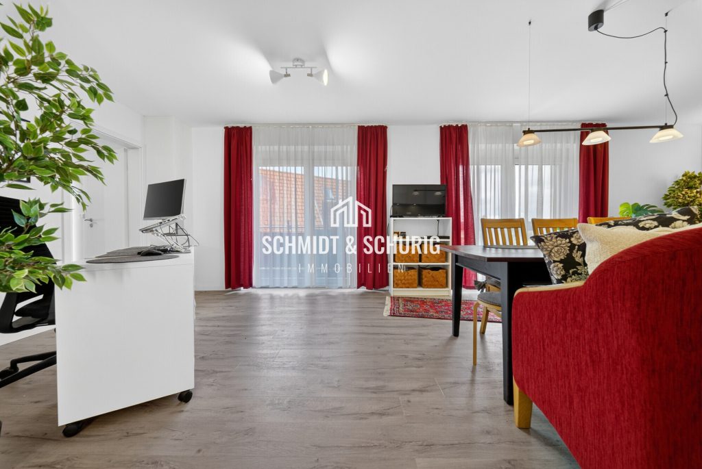 Immobilienangebot - Walzbachtal / Jöhlingen - Alle - Helle kernsanierte 2-Zimmer-Wohnung mit Balkon & Stellplatz