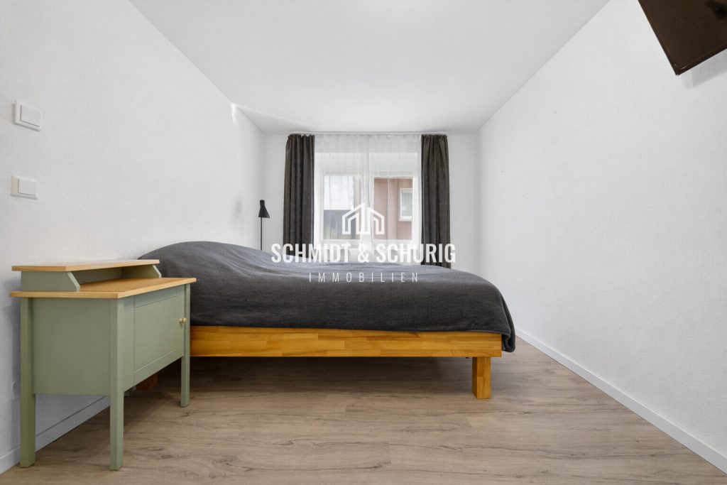 Immobilienangebot - Walzbachtal / Jöhlingen - Alle - Helle kernsanierte 2-Zimmer-Wohnung mit Ankleide, Balkon und Stellplatz