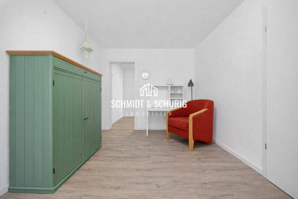 Immobilienangebot - Walzbachtal / Jöhlingen - Alle - Helle kernsanierte 2-Zimmer-Wohnung mit Ankleide, Balkon und Stellplatz
