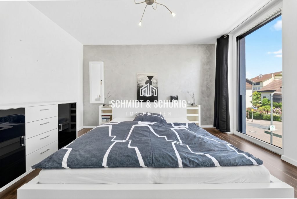 Schlafzimmer Immobilienangebot - Bruchsal - Alle - Exklusives Einfamililienhaus mit großer Garage und tollem Grundstück