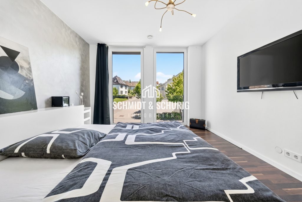 Schlafzimmer Immobilienangebot - Bruchsal - Alle - Exklusives Einfamililienhaus mit großer Garage und tollem Grundstück