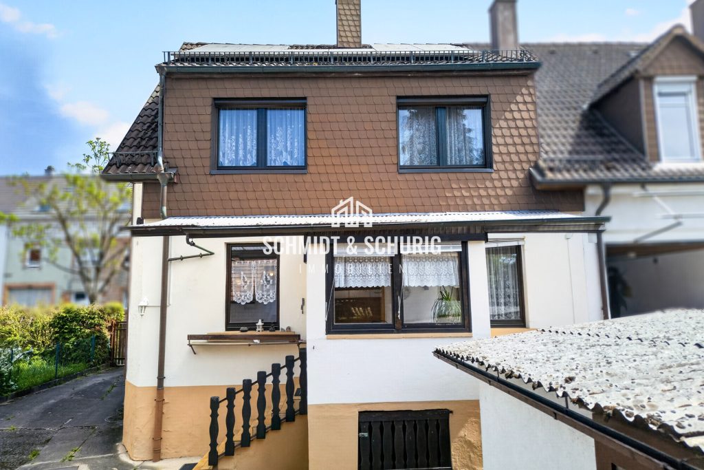 Immobilienangebot - Bruchsal / Untergrombach - Alle - Charmantes Einfamilienhaus mit Ausbaupotenzial und großem Grundstück