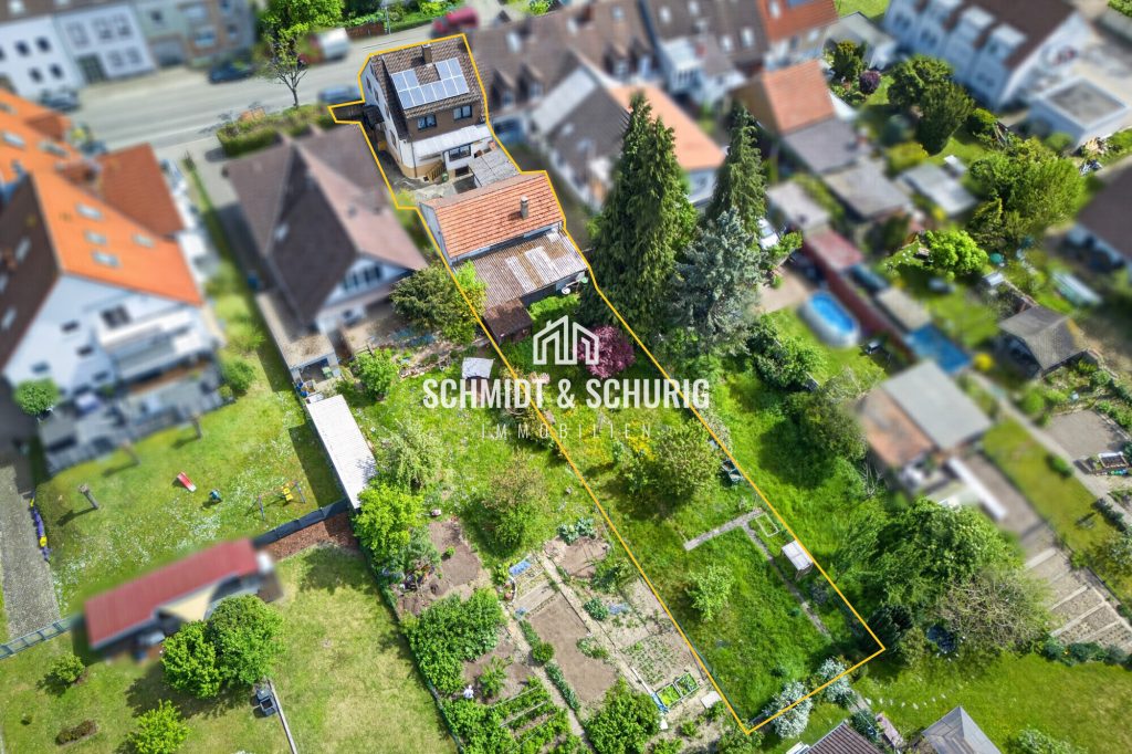 Immobilienangebot - Bruchsal / Untergrombach - Alle - Charmantes Einfamilienhaus mit Ausbaupotenzial und großem Grundstück