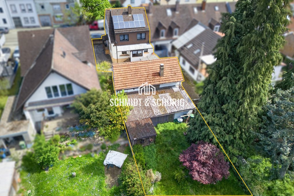 Immobilienangebot - Bruchsal / Untergrombach - Alle - Charmantes Einfamilienhaus mit Ausbaupotenzial und großem Grundstück