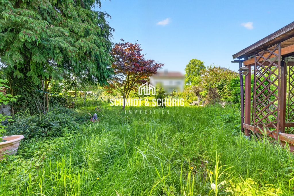 Immobilienangebot - Bruchsal / Untergrombach - Alle - Charmantes Einfamilienhaus mit Ausbaupotenzial und großem Grundstück