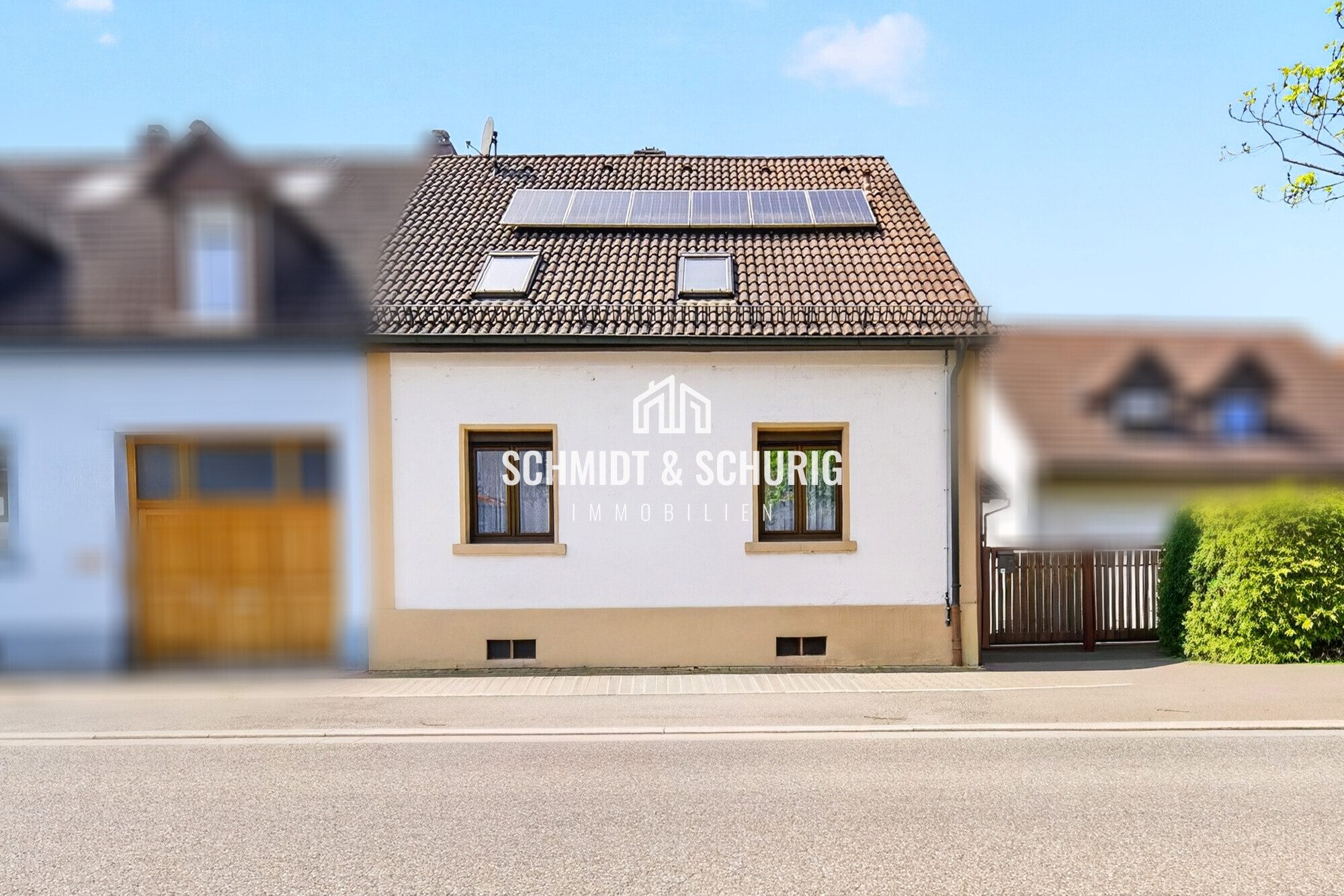 Immobilienangebot - Bruchsal / Untergrombach - Alle - Charmantes Einfamilienhaus mit Ausbaupotenzial und großem Grundstück