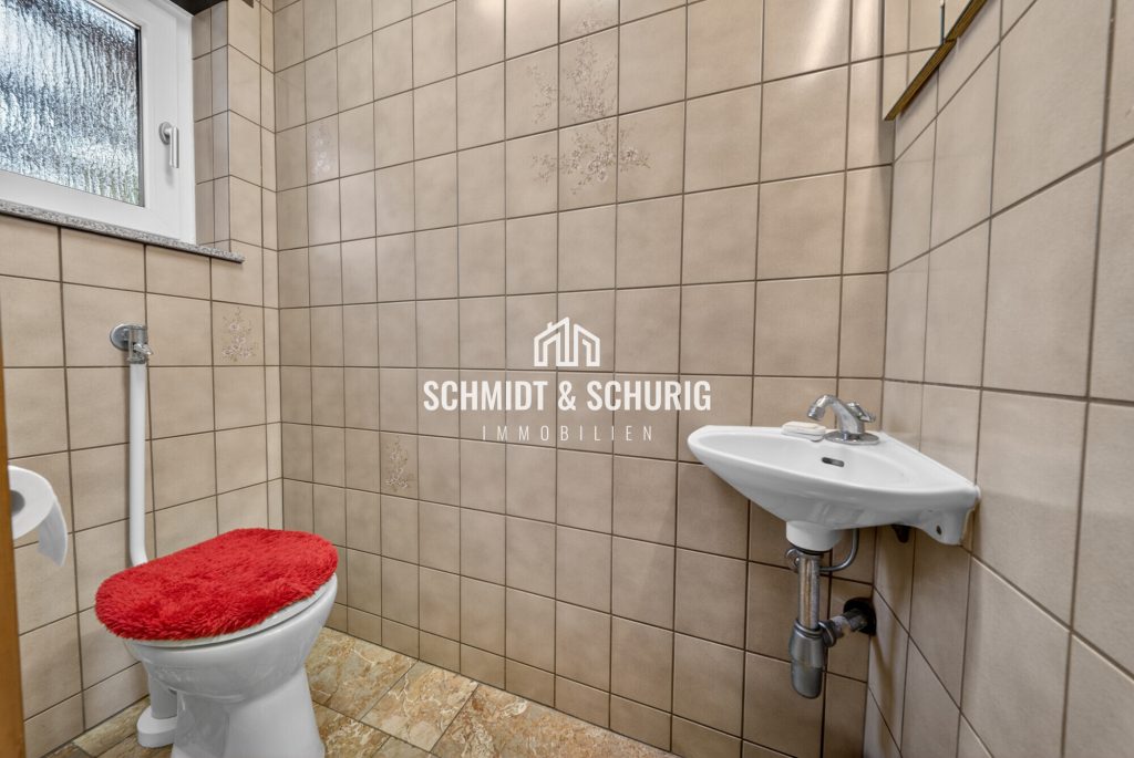Immobilienangebot - Dielheim - Alle - Großzügiges Einfamilienhaus mit viel Potenzial in begehrter Lage von Dielheim