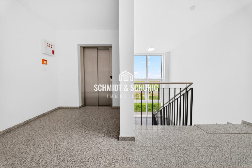 Immobilienangebot - Bruchsal / Büchenau - Alle - Eigentumswohnung in gehobener Ausstattung mit Dachterrasse