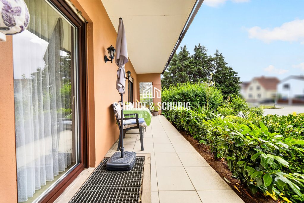 Immobilienangebot - Karlsdorf-Neuthard - Alle - Charmantes Zweifamilienhaus mit viel Potenzial und großem Grundstück