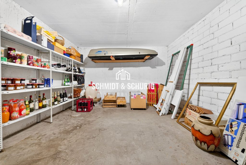 Immobilienangebot - Bretten / Gölshausen - Alle - Charmantes Einfamilienhaus mit großzügigem Grundstück und vielfältigen Möglichkeiten
