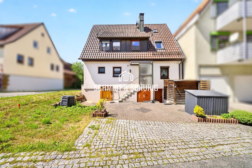 Immobilienangebot - Knittlingen - Alle - Charmantes, einseitig angebautes Einfamilienhaus in Knittlingen
