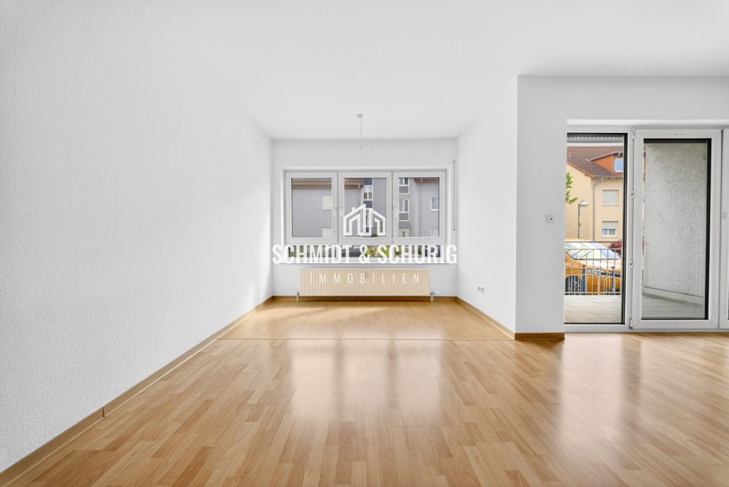 Wohn- und Essbereich Immobilienangebot - Linkenheim-Hochstetten - Alle - Charmante Maisonettewohnung mit Balkon & Terrasse – Stilvolles Wohnen auf zwei Ebenen