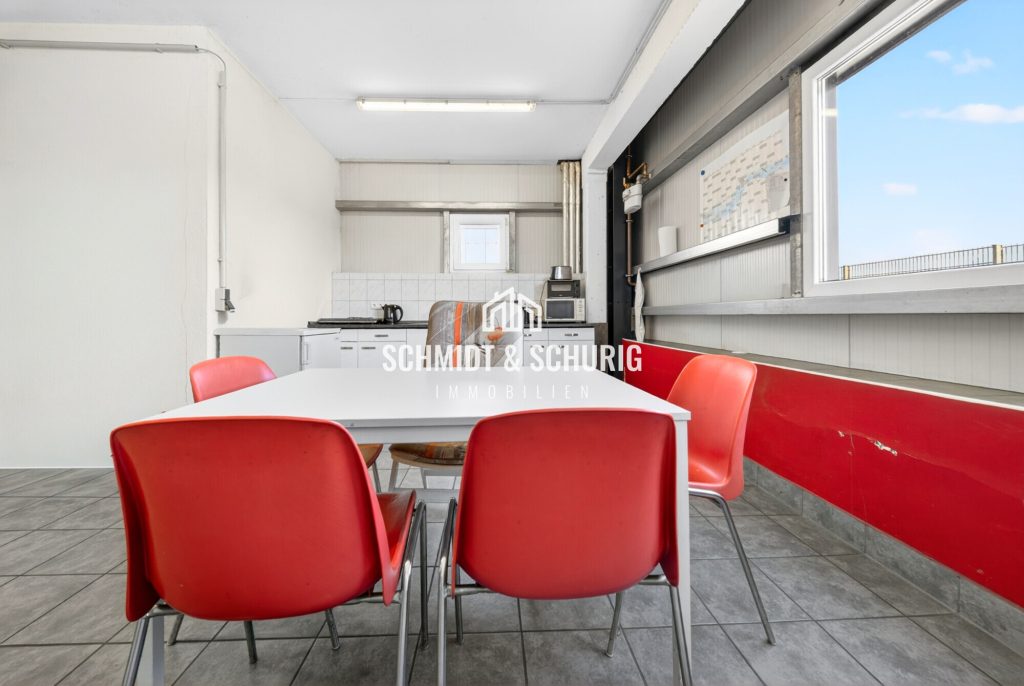 Immobilienangebot - Bad Rappenau - Alle - Produktionshalle mit 10‑t-Kran, Büros und gepflastertem Hof in Bad Rappenau