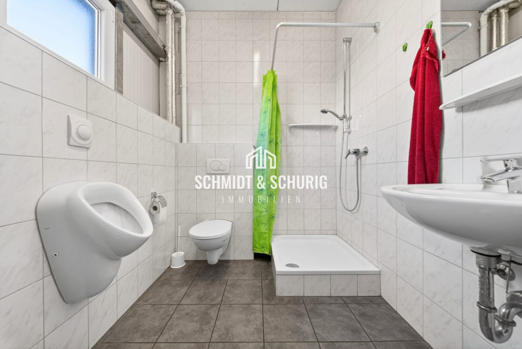 Immobilienangebot - Bad Rappenau - Alle - Produktionshalle mit 10‑t-Kran, Büros und gepflastertem Hof in Bad Rappenau