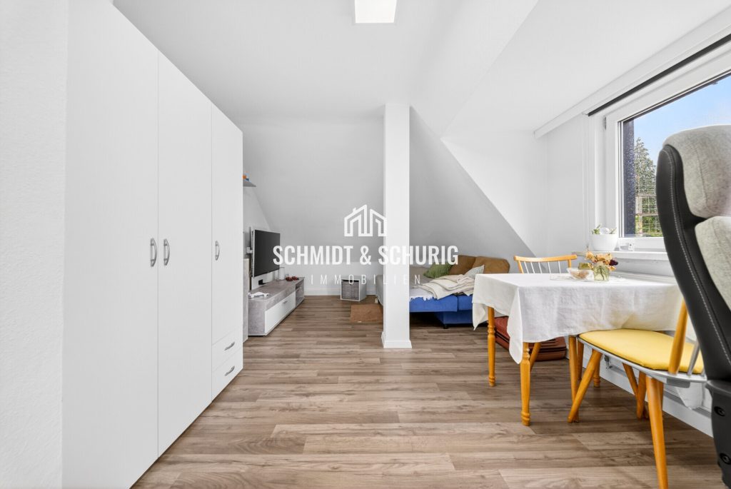 Immobilienangebot - Pforzheim - Alle - Energetisch sanierte Stadtvilla mit 3 Einheiten im Grünen und Garage