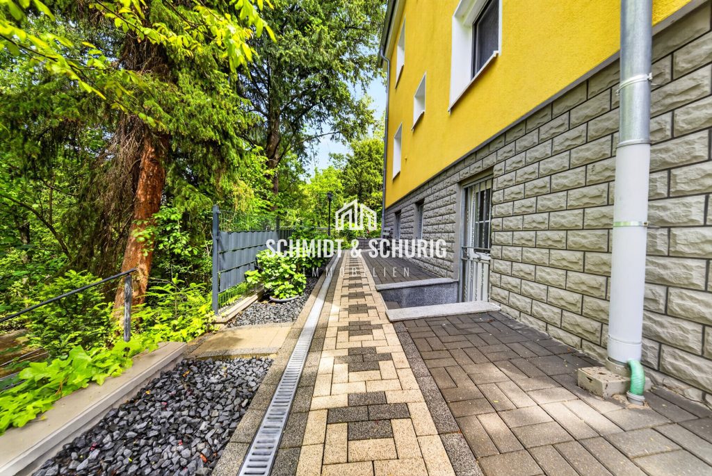 Immobilienangebot - Pforzheim - Alle - Energetisch sanierte Stadtvilla mit 3 Einheiten im Grünen und Garage
