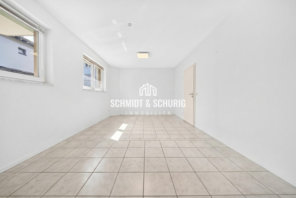 Zimmer 2 Immobilienangebot - Dossenheim - Alle - Vielseitig nutzbare Einheit – Praxis, Büro oder zukünftige Wohnung in Dossenheim