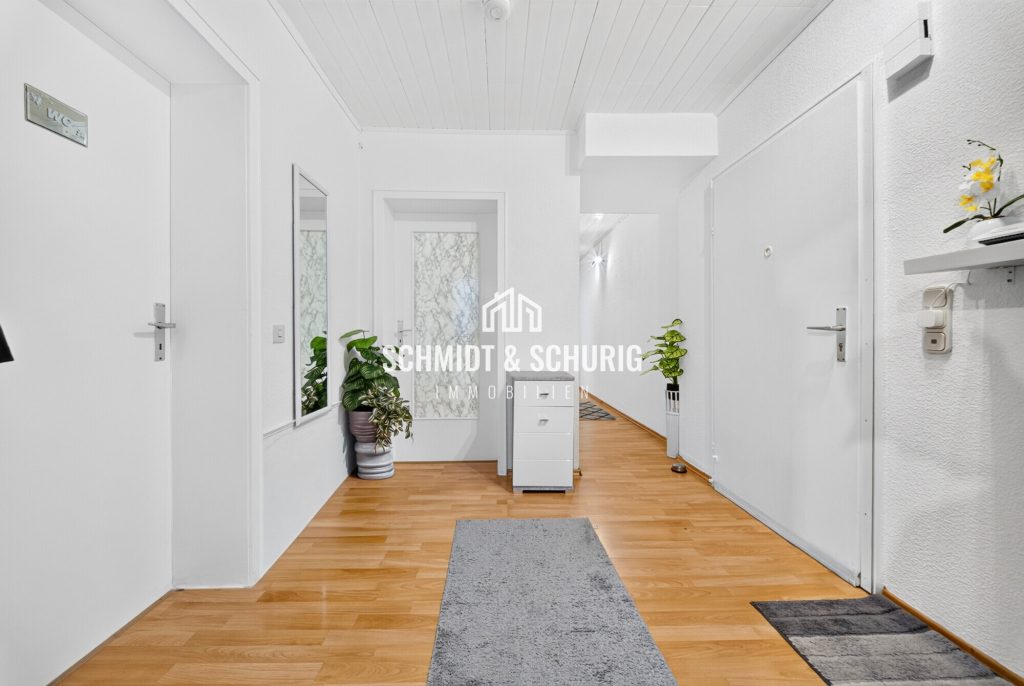 Immobilienangebot - Bruchsal - Alle - Gepflegte 3-Zimmerwohnung mit Stellplatz in Bruchsal. (Vermietet)