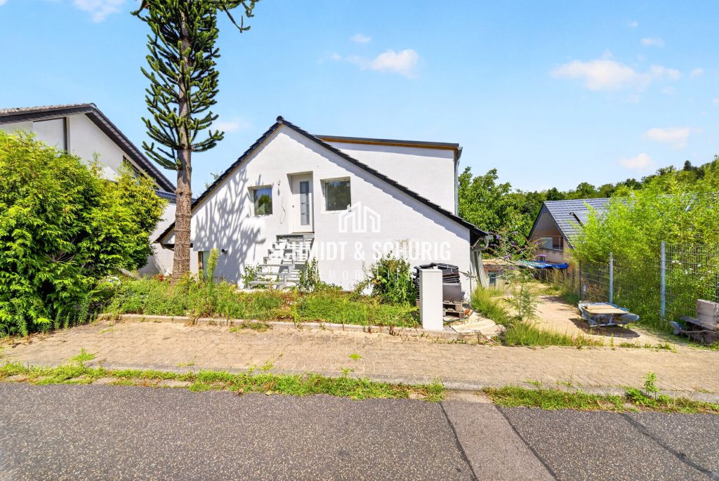 Vorderansicht Immobilienangebot - Pfinztal - Alle - Mehrfamilienhaus in Pfinztal – teilsaniert mit Gestaltungsspielraum