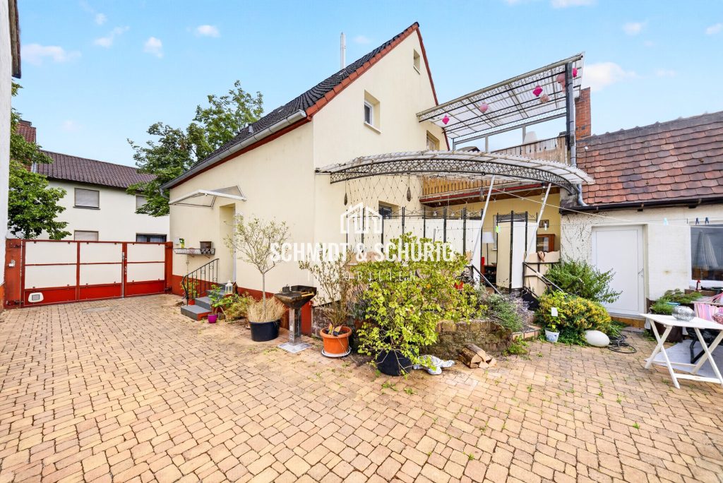 Immobilienangebot - Waghäusel / Wiesental - Alle - Vermietetes Einfamilienhaus in gewachsener Wohnlage – solide Basis mit Gestaltungspotenzial